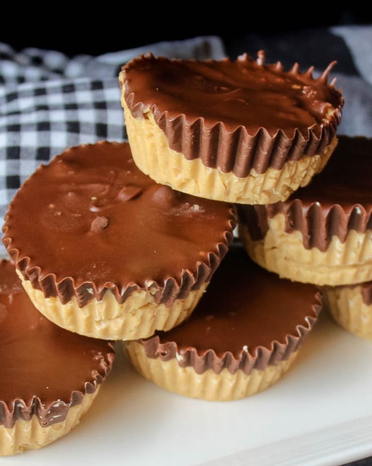 Domowe kubeczki z masłem orzechowym (jak Reese’s!)