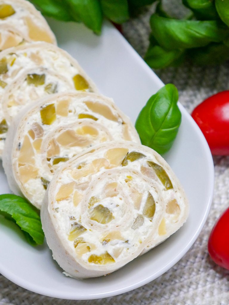 Roladki z Pieczarkami Marynowanymi i Ogórkiem – Szybka, Smaczna Przekąska na Każdą Okazję